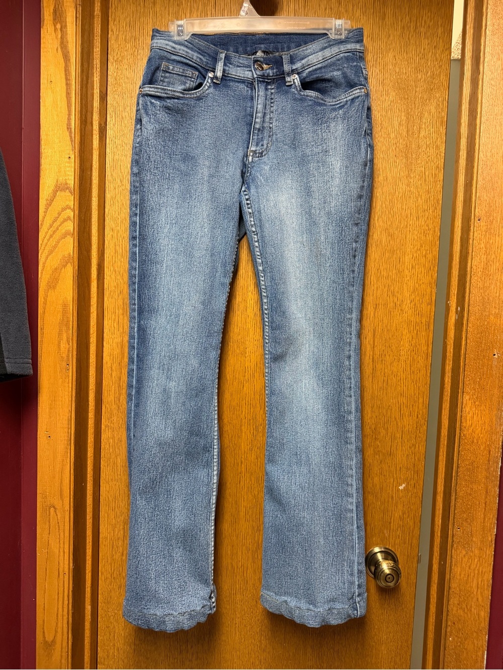 VENUS Women's Boot Cut Jeans in Light Blue Wash